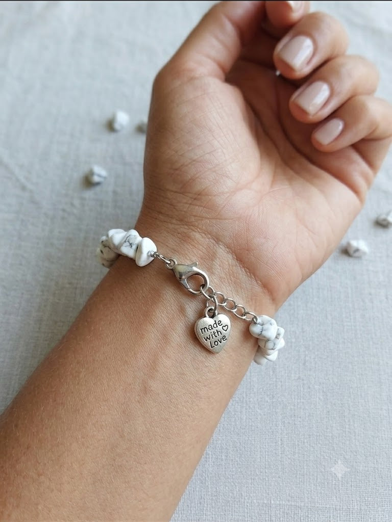 Boho Vibrant Elephant Howlite Chip Bracelet